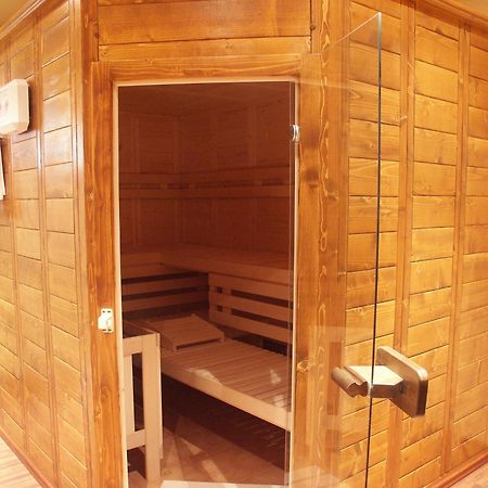 Boutique Hotel Casa Emil Пояна Брашов Екстериор снимка